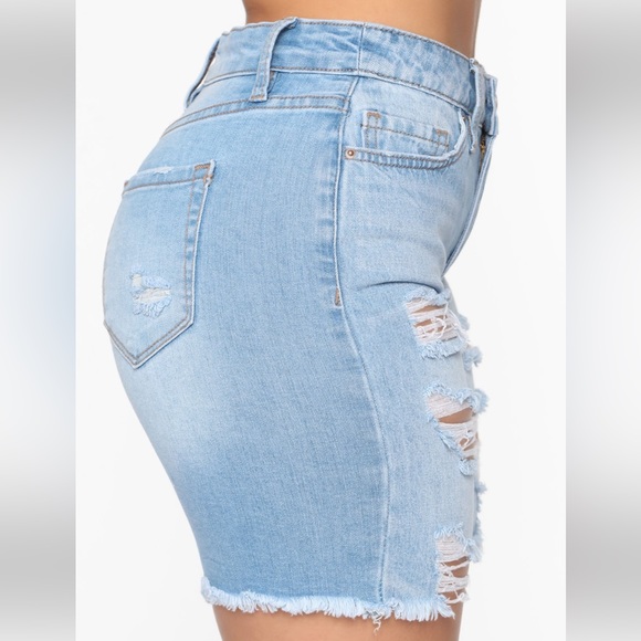 Denim Bermuda Shorts NWT - Picture 5 of 7